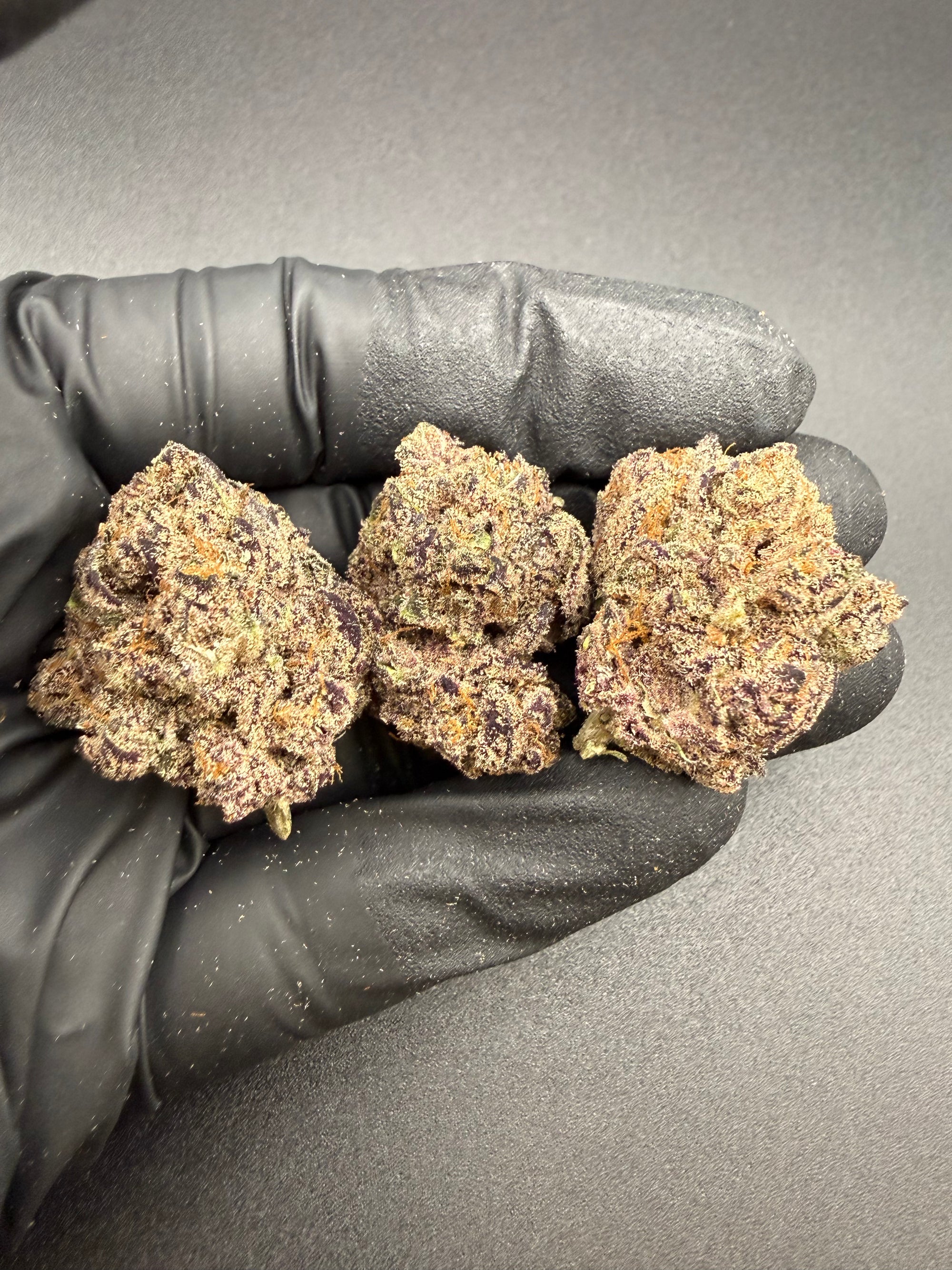 Dark Queen -  Premium Bulk THCa Flower