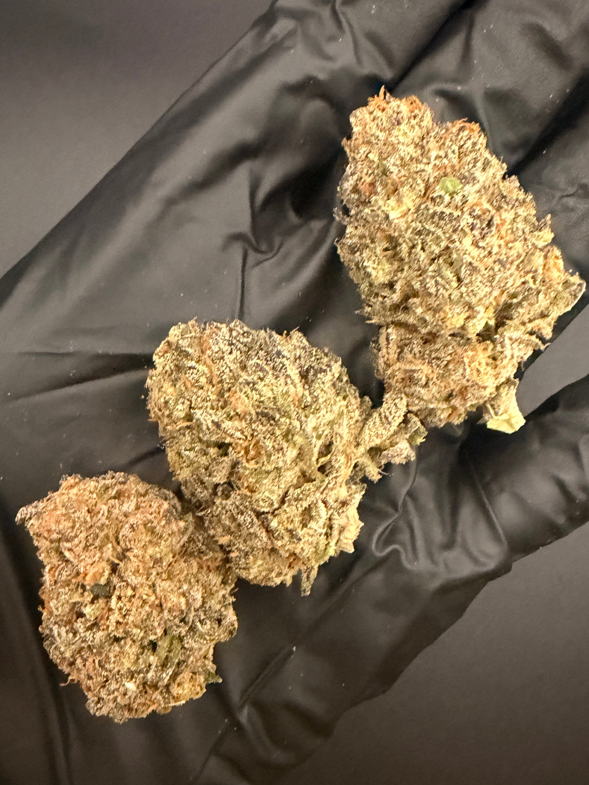 Ice Cream Cake - Premium THCa Flower